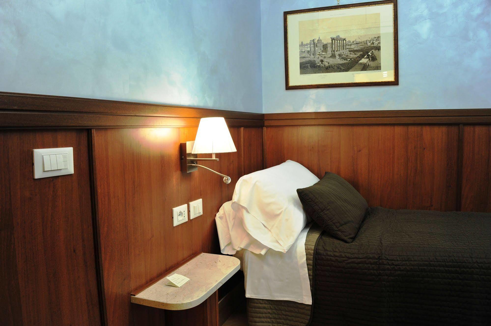 Residenza Matteucci Bed and Breakfast Rom Eksteriør billede